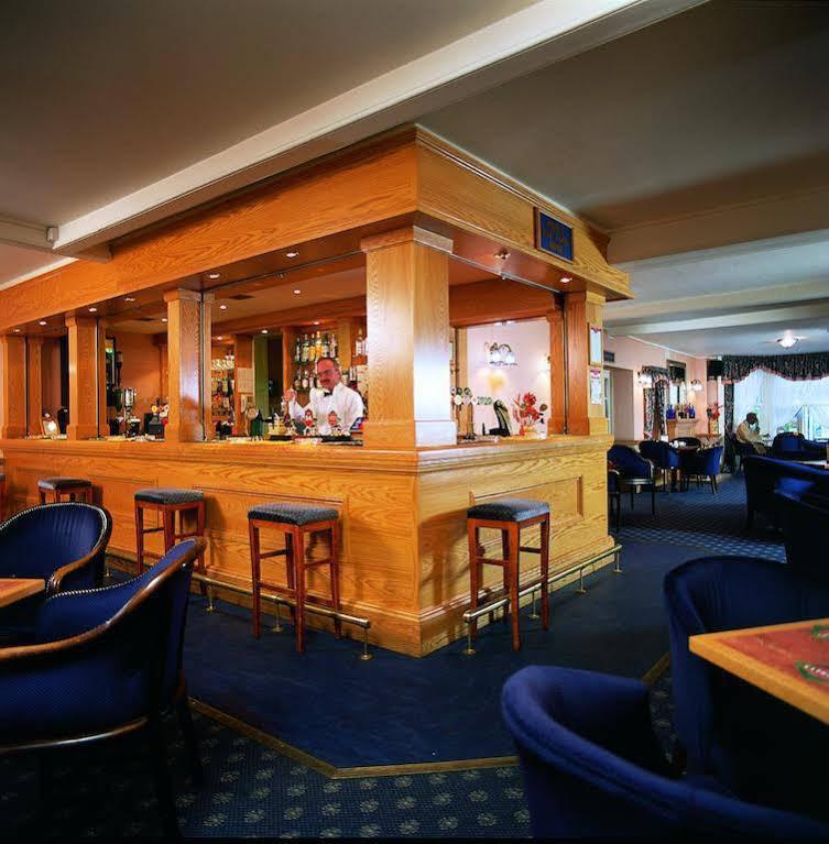 Yelf'S Hotel Ryde  Εξωτερικό φωτογραφία
