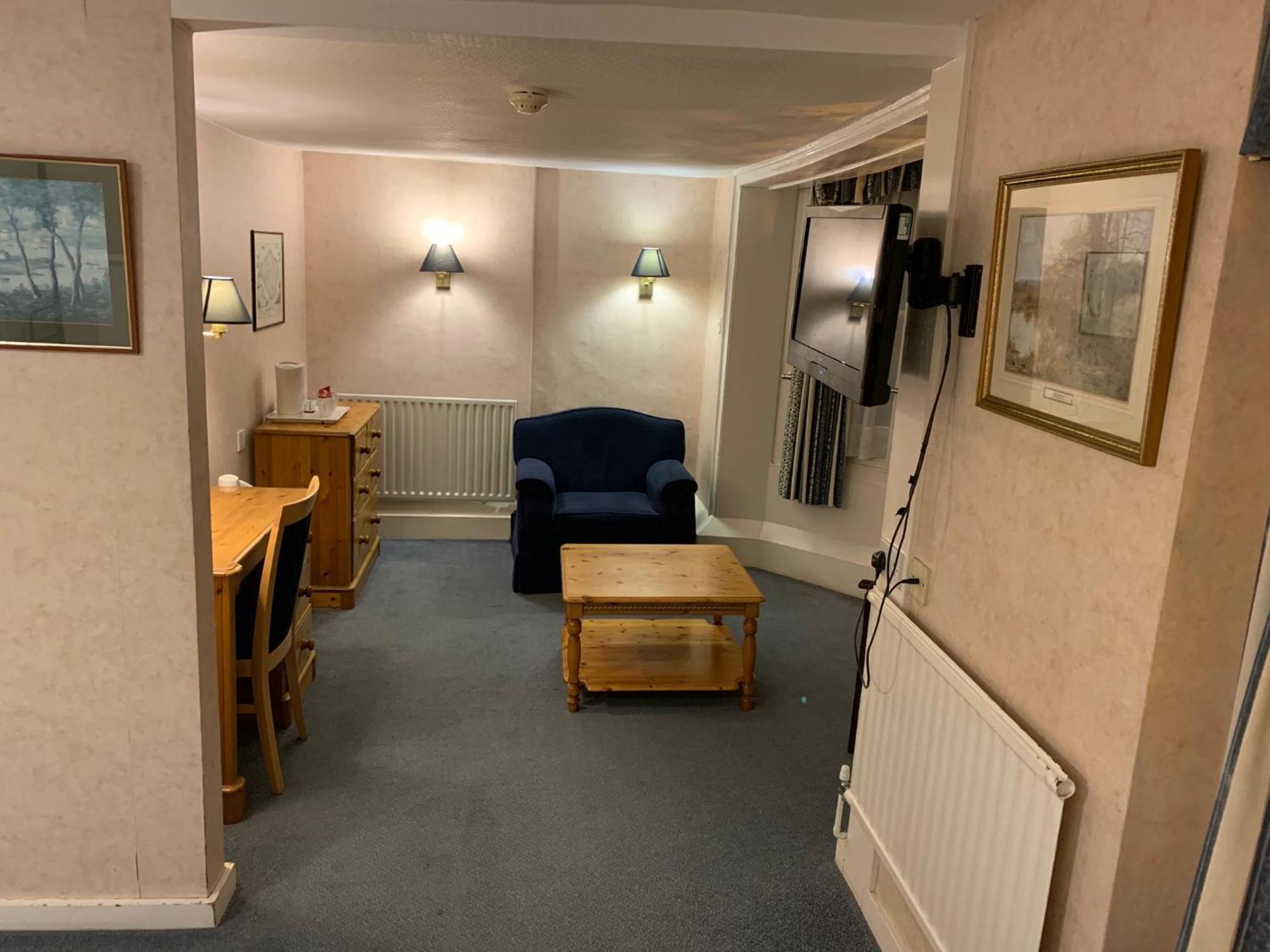 Yelf'S Hotel Ryde  Δωμάτιο φωτογραφία