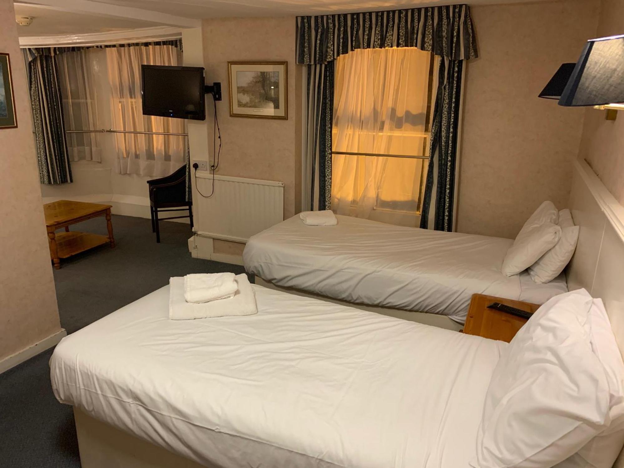 Yelf'S Hotel Ryde  Δωμάτιο φωτογραφία